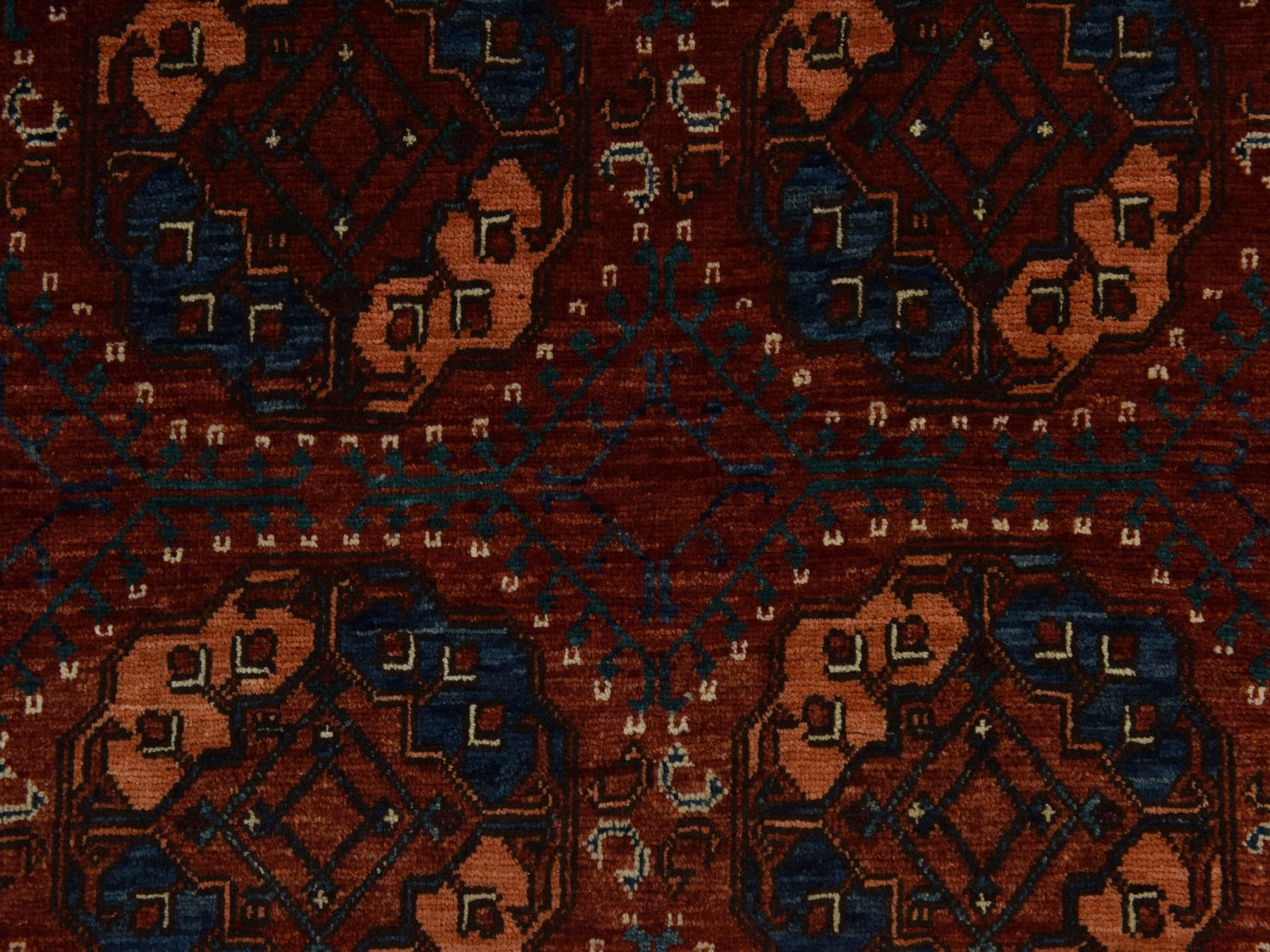Ersari Tribal & Geometric hand-knotted wool rug in Red, 3'6" x 5'1" — SKU O078396 (view 2)