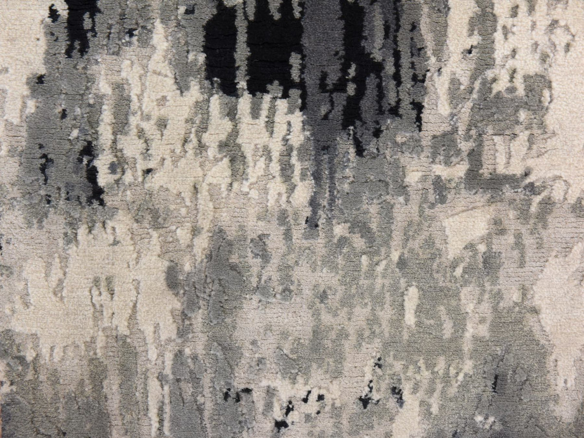 Modern / Contemporary hand-knotted wool/silk rug in Black, 2' x 3' — SKU O078402 (view 2)