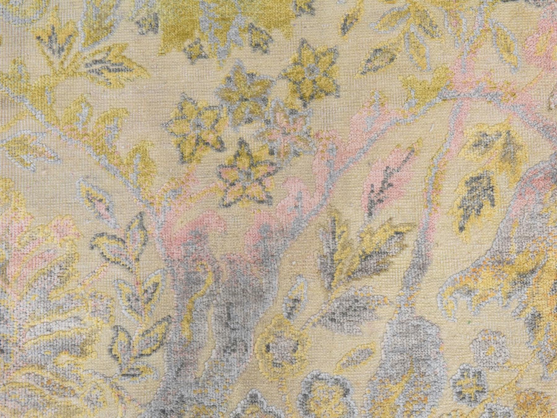 Bidjar Modern / Contemporary hand-knotted wool/silk rug in Yellow, 2' x 2' — SKU O078443 (view 2)