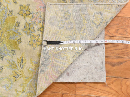 Bidjar Modern / Contemporary hand-knotted wool/silk rug in Yellow, 2' x 2' — SKU O078443 (view 4)