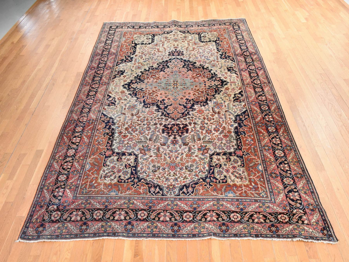 Sarouk Antique hand-knotted wool rug in Ivory & Midnight Blue, 8'5" x 11'4" — SKU O078476 (view 2)