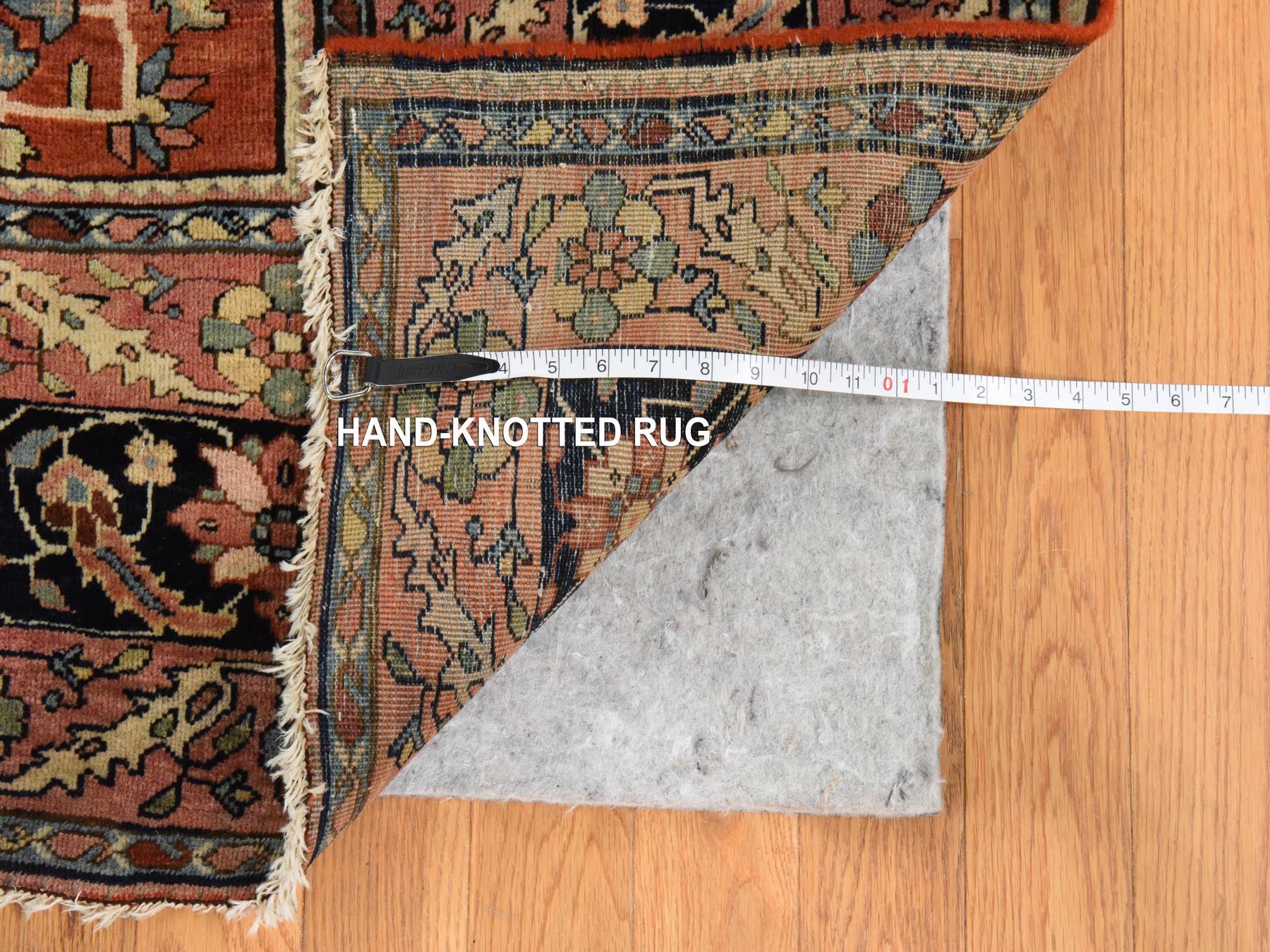 Sarouk Antique hand-knotted wool rug in Ivory & Midnight Blue, 8'5" x 11'4" — SKU O078476 (view 8)