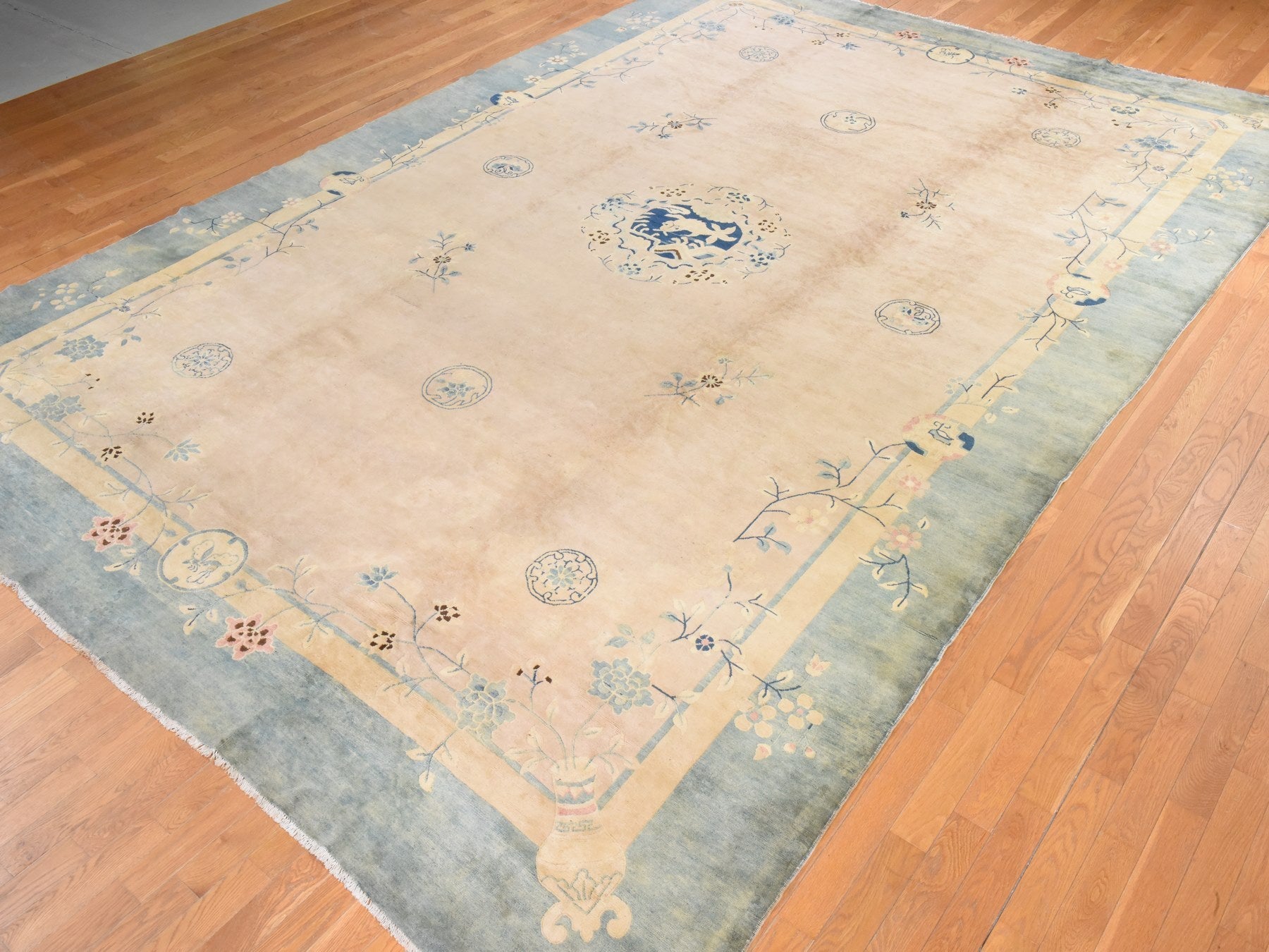Antique hand-knotted wool rug in Pink & Gray, 10'8" x 15'8" — SKU O078499 (view 4)