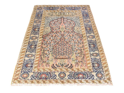 Fine Oriental hand-knotted wool rug in Pink, 4'2" x 5'8" — SKU O078510