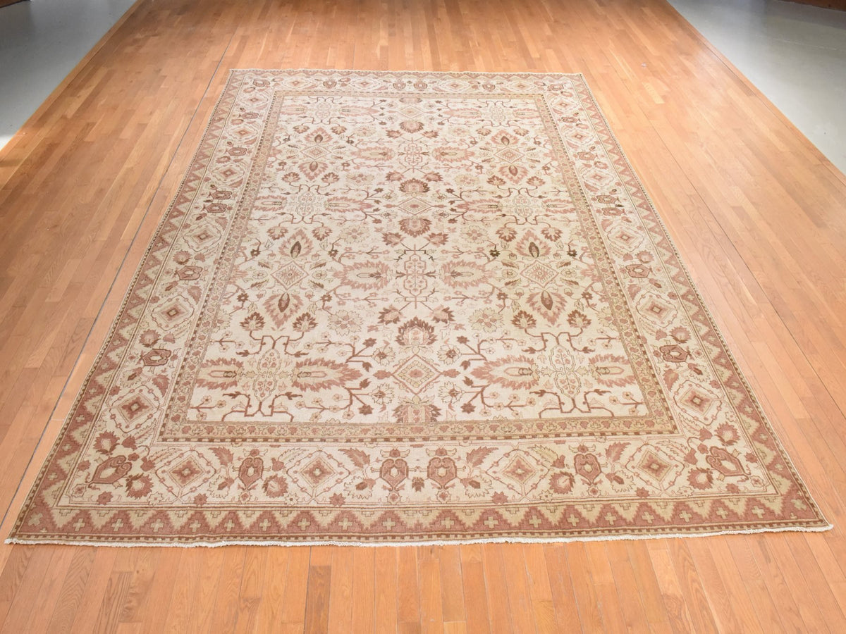 Agra Antique hand-knotted wool rug in Ivory, 10'7" x 14'1" — SKU O078518 (view 2)