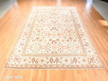Agra Antique hand-knotted wool rug in Ivory, 10'7" x 14'1" — SKU O078518 (view 3)