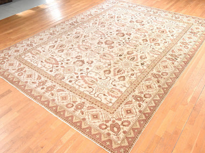 Agra Antique hand-knotted wool rug in Ivory, 10'7" x 14'1" — SKU O078518 (view 4)