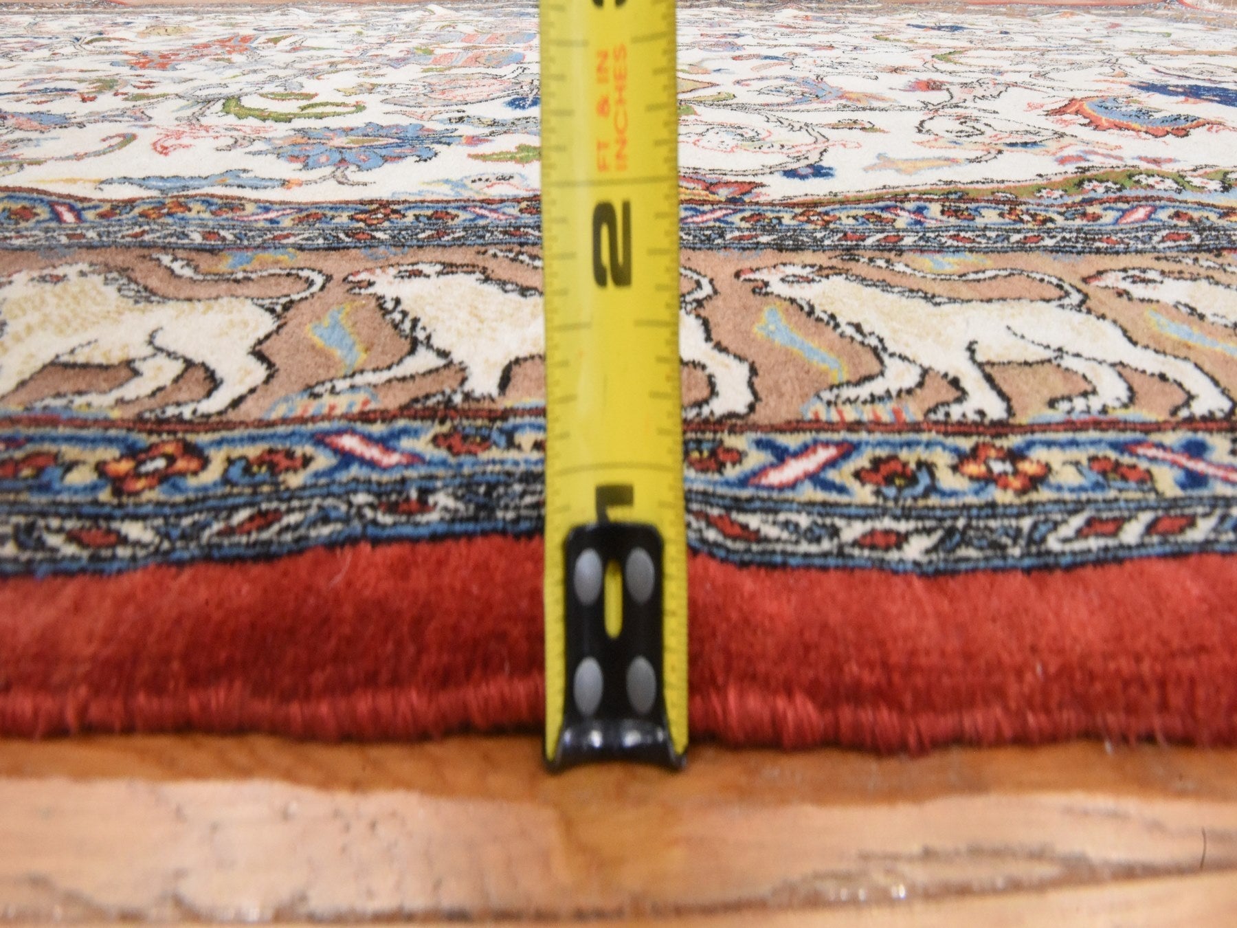 Vintage hand-knotted wool rug in Ivory & Brown, 6' x 9'5" — SKU O078523 (view 8)
