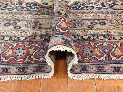 Sivas Vintage hand-knotted wool rug in Ivory & Red, 6'6" x 10'2" — SKU O078546 (view 7)