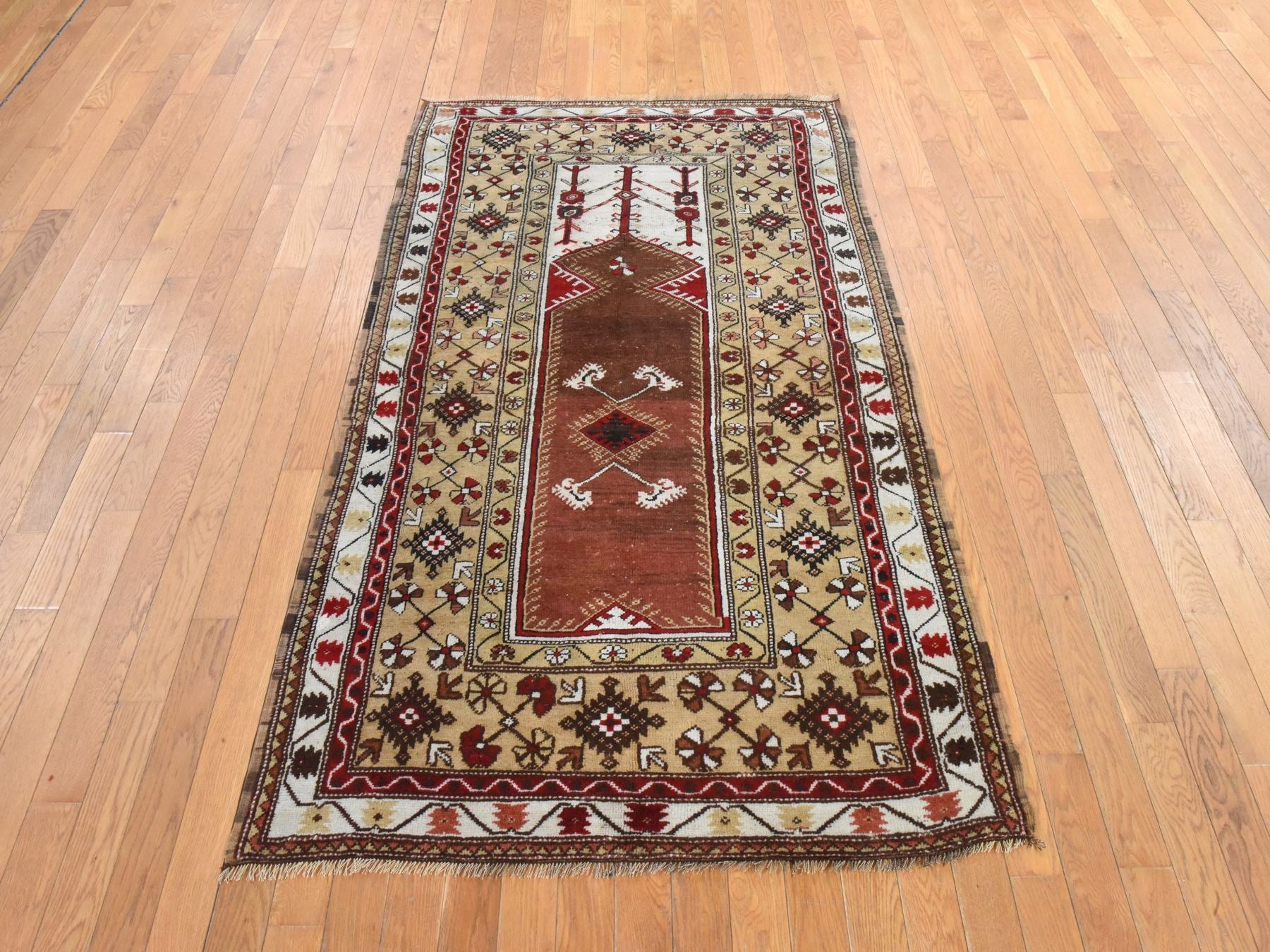 Brown 4'1" x 6'0" Vintage Hand knotted Wool Rug - Sku: O078548
