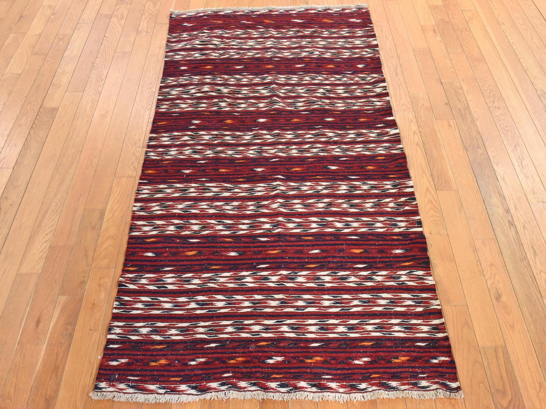 Kilim Flat-Weave hand-knotted wool rug in Red, 3'5" x 6'5" — SKU O078556 (view 2)