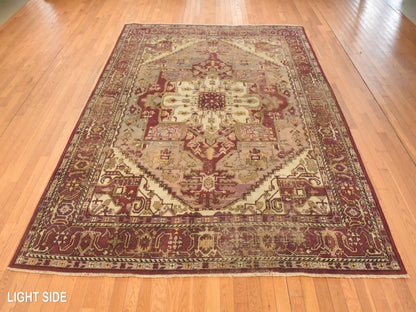 Heriz Antique hand-knotted wool rug in Red, 8'6" x 11'3" — SKU O078561 (view 3)