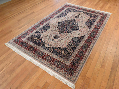 Fine Oriental hand-knotted wool rug in Blue & Red, 5'8" x 8'9" — SKU O078565 (view 4)