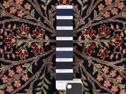 Blue 5'8" x 8'9" Fine Oriental Hand knotted Wool Rug - Sku: O078565