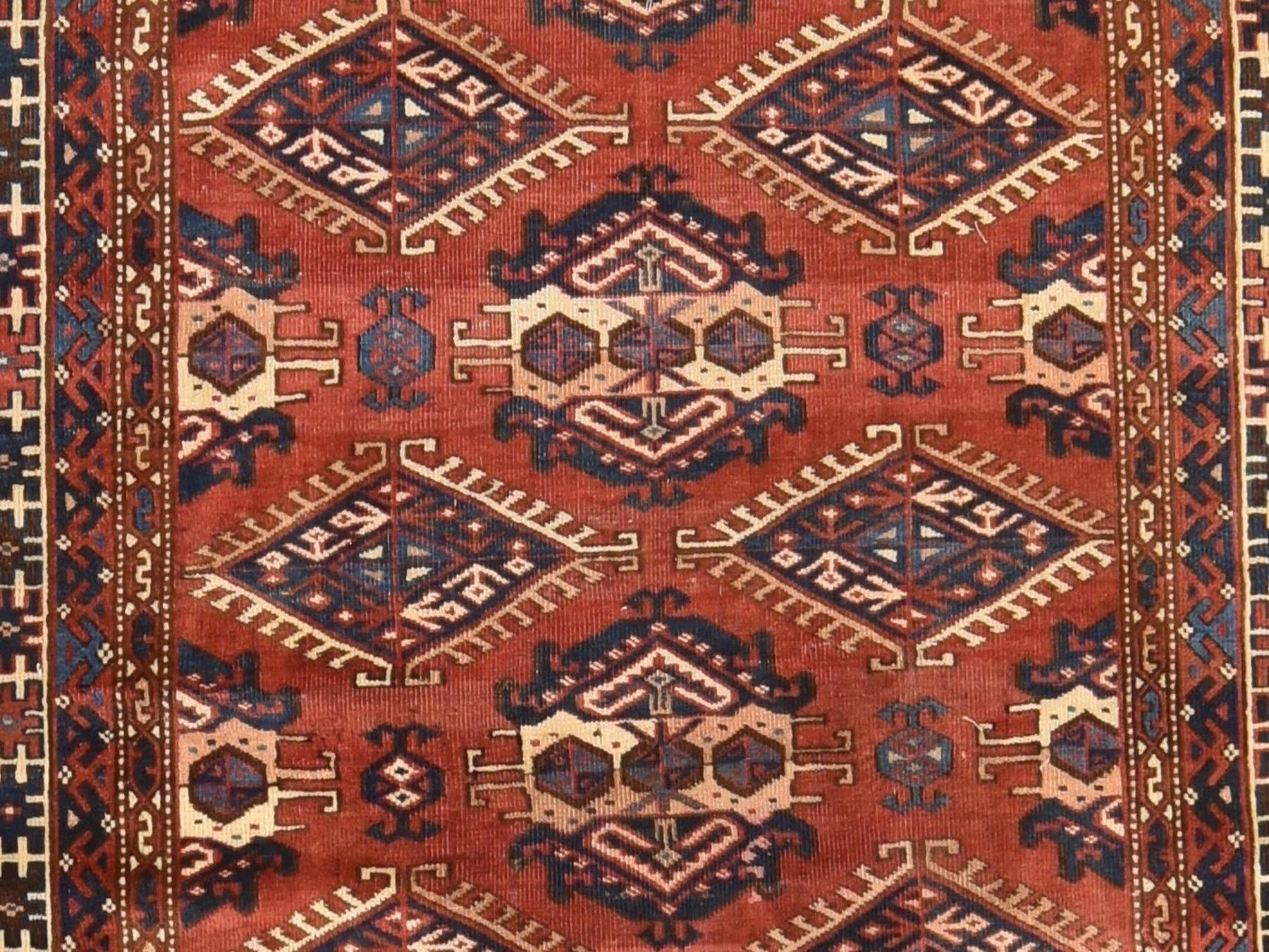 Tekke Antique hand-knotted wool rug in Red & Ivory, 4'5" x 7'6" — SKU O078566 (view 4)