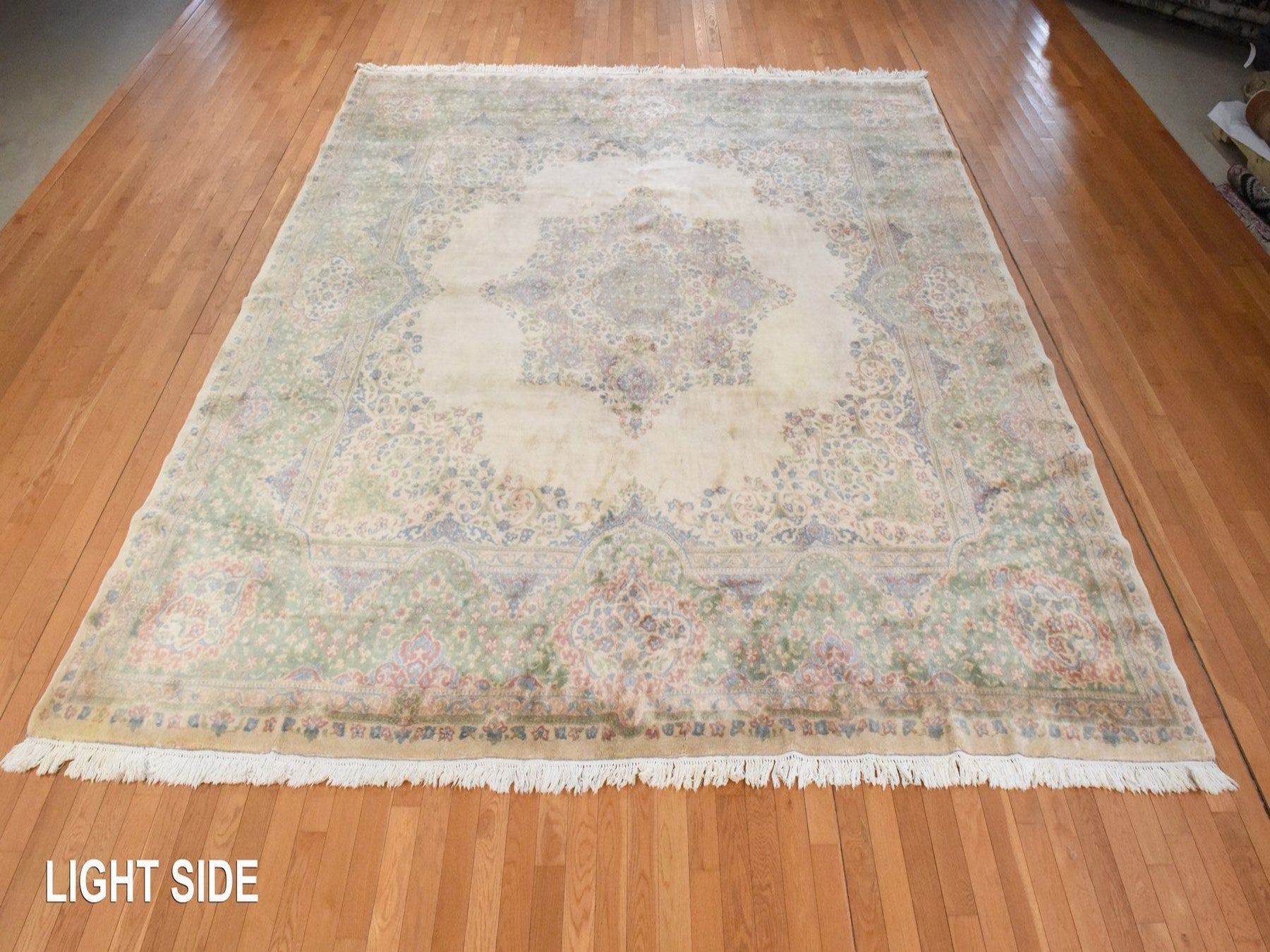 Persian hand-knotted wool rug in Ivory & Green, 11'6" x 12'1" — SKU O078568 (view 3)