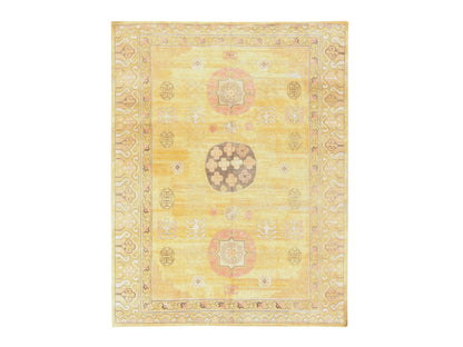 Khotan Khotan hand-knotted silk rug in Yellow, 7'11" x 10'3" — SKU O078575