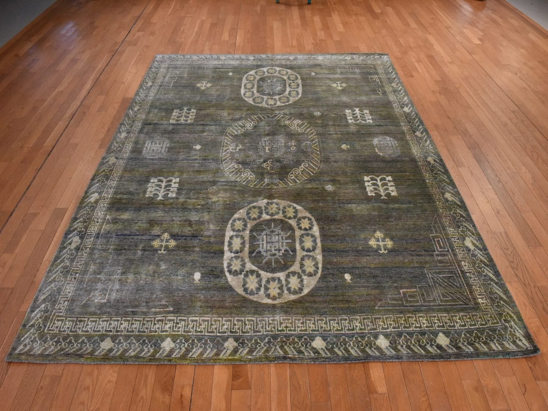 Green 7'11" x 10'2" Khotan and Samarkand Hand knotted Silk Rug - Sku: O078576