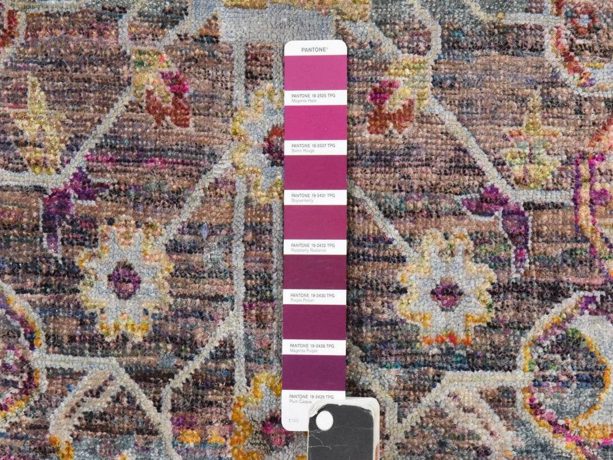 Khotan Khotan hand-knotted silk rug in Pink & Ivory, 7'10" x 10'5" — SKU O078580 (view 7)