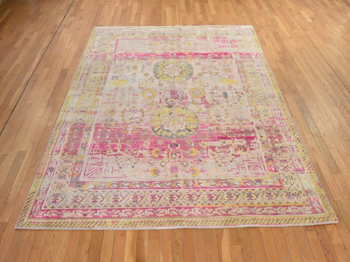 Khotan Khotan hand-knotted silk rug in Pink & Yellow, 8' x 10'5" — SKU O078581 (view 2)