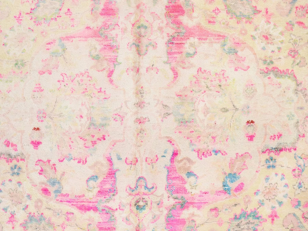 Amritsar Transitional hand-knotted silk rug in Pink, 7'11" x 10' — SKU O078582 (view 5)
