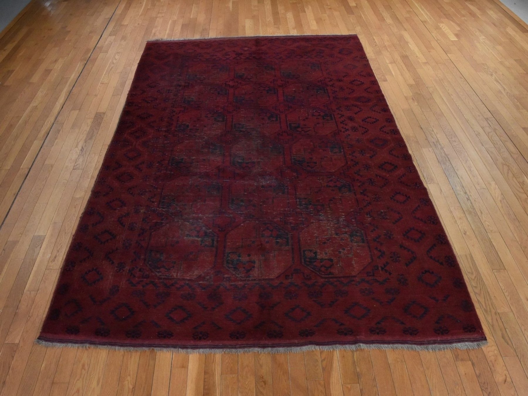 Beshir Vintage hand-knotted wool rug in Red, 7'8" x 11' — SKU O078590 (view 2)