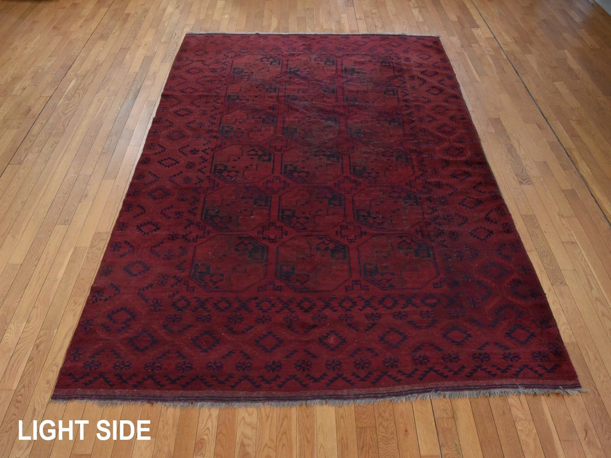 Beshir Vintage hand-knotted wool rug in Red, 7'8" x 11' — SKU O078590 (view 3)