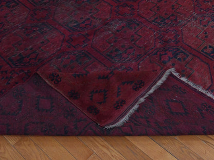 Beshir Vintage hand-knotted wool rug in Red, 7'8" x 11' — SKU O078590 (view 8)
