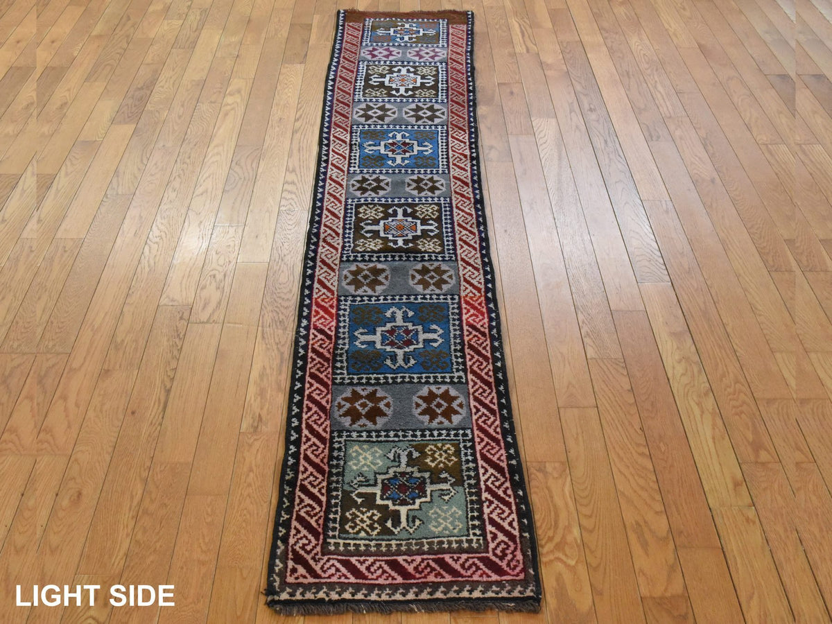Vintage hand-knotted wool runner in Gray & Ivory, 1'8" x 8' — SKU O078591 (view 3)