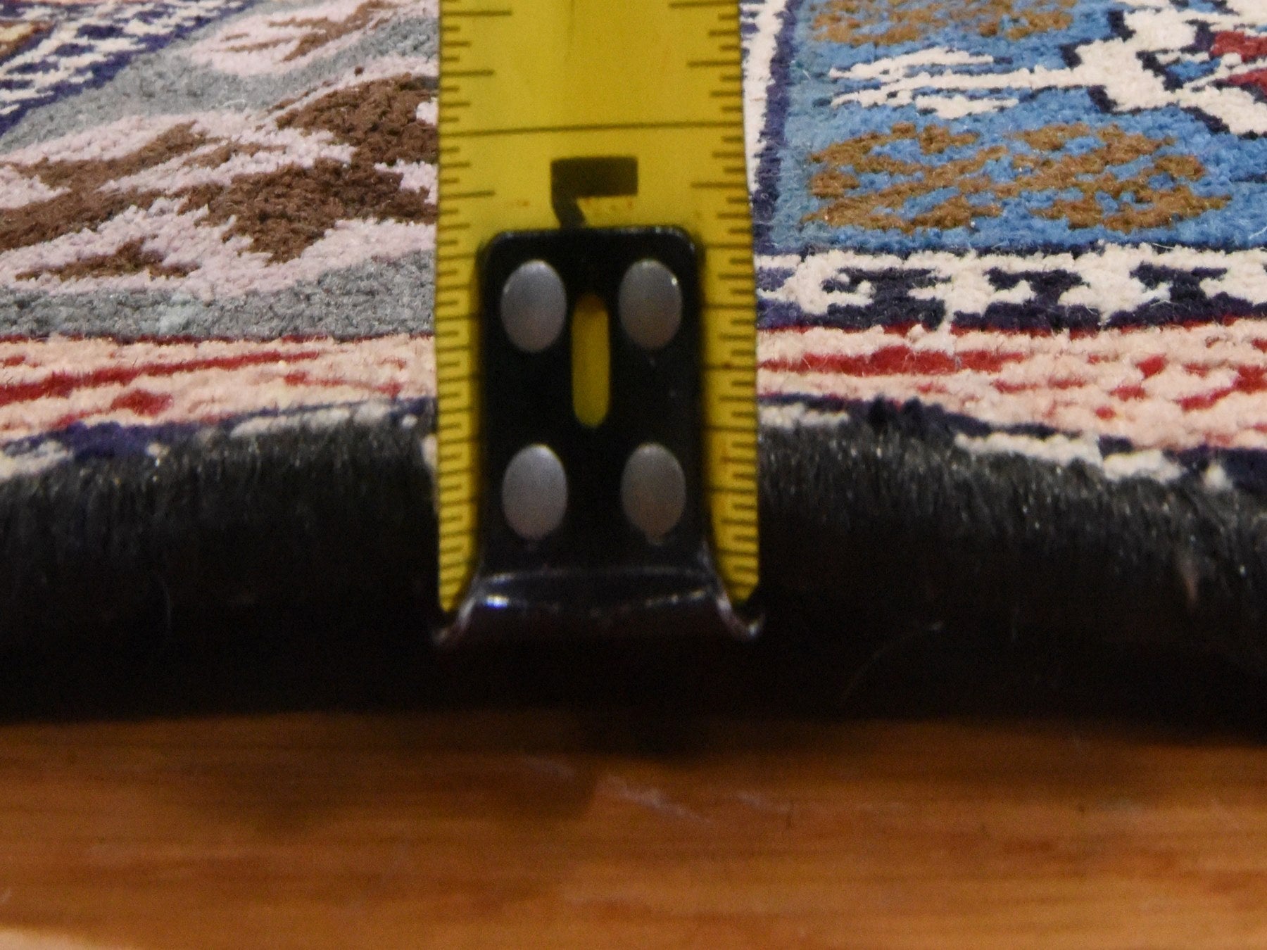 Vintage hand-knotted wool runner in Gray & Ivory, 1'8" x 8' — SKU O078591 (view 7)