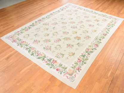Aubusson Flat-Weave hand-knotted wool rug in Ivory, 8'9" x 12' — SKU O078598 (view 3)