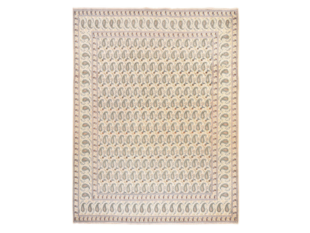 Kashan Persian hand-knotted wool rug in Ivory, 9'10" x 12'5" — SKU O078607