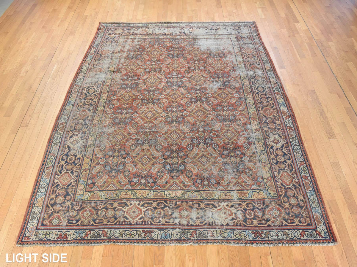 Mahal Antique hand-knotted wool rug in Red & Navy Blue, 8'2" x 10'6" — SKU O078608 (view 3)