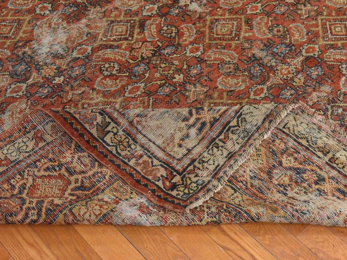Mahal Antique hand-knotted wool rug in Red & Navy Blue, 8'2" x 10'6" — SKU O078608 (view 8)