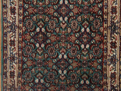Vintage hand-knotted wool runner in Green & Ivory, 2'5" x 9'6" — SKU O078625 (view 4)