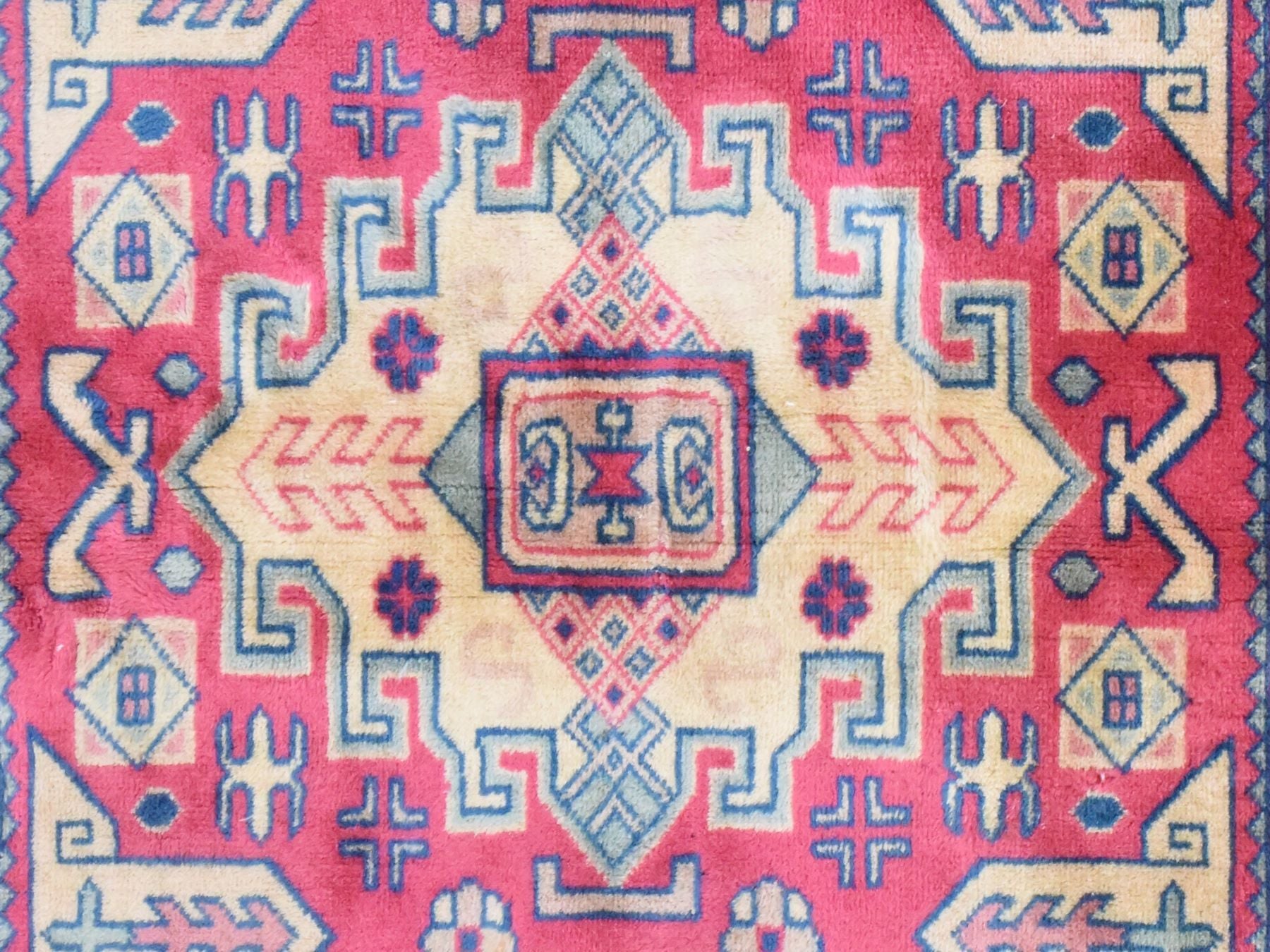 Kazak hand-knotted wool rug in Pink & Blue, 3'10" x 6' — SKU O078634 (view 4)