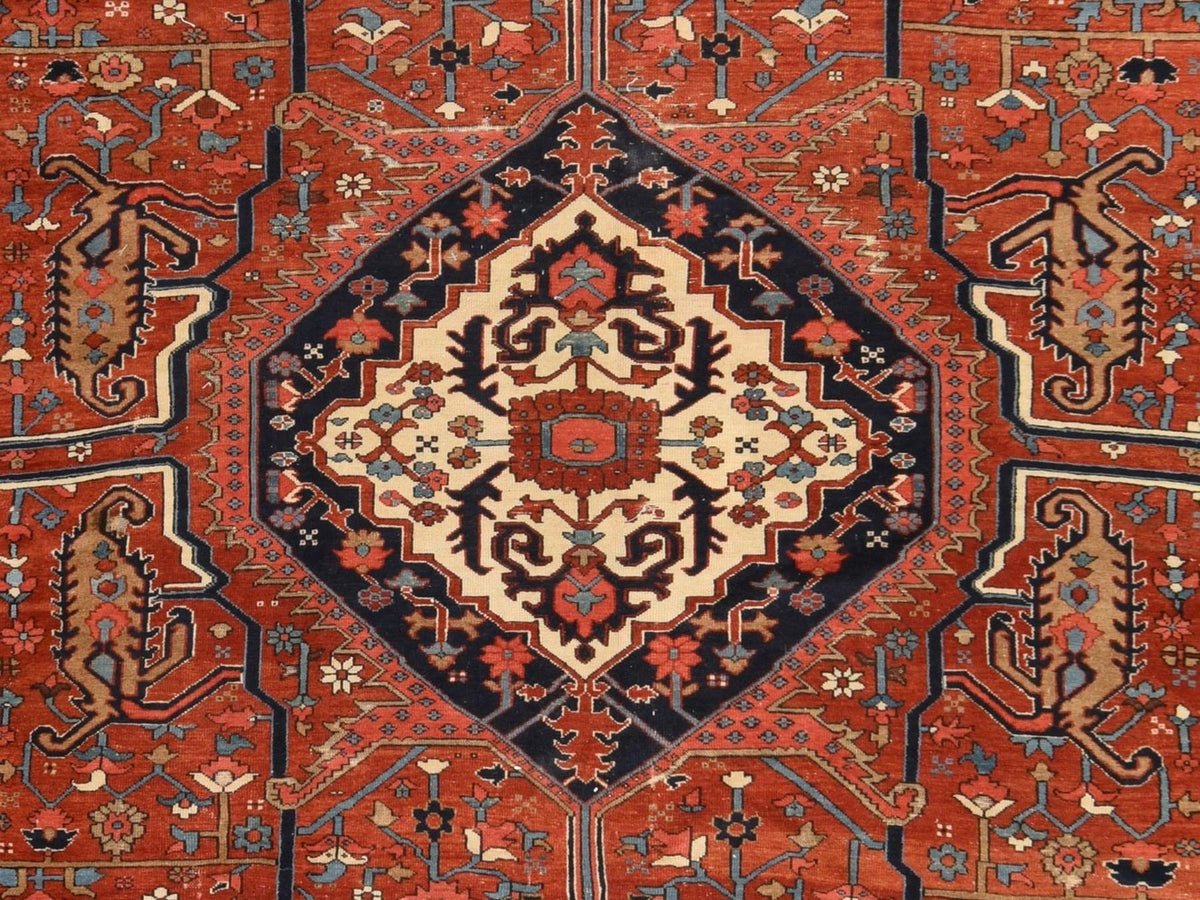 Heriz Antique hand-knotted wool rug in Red & Midnight Blue, 9'3" x 12'3" — SKU O078638 (view 3)