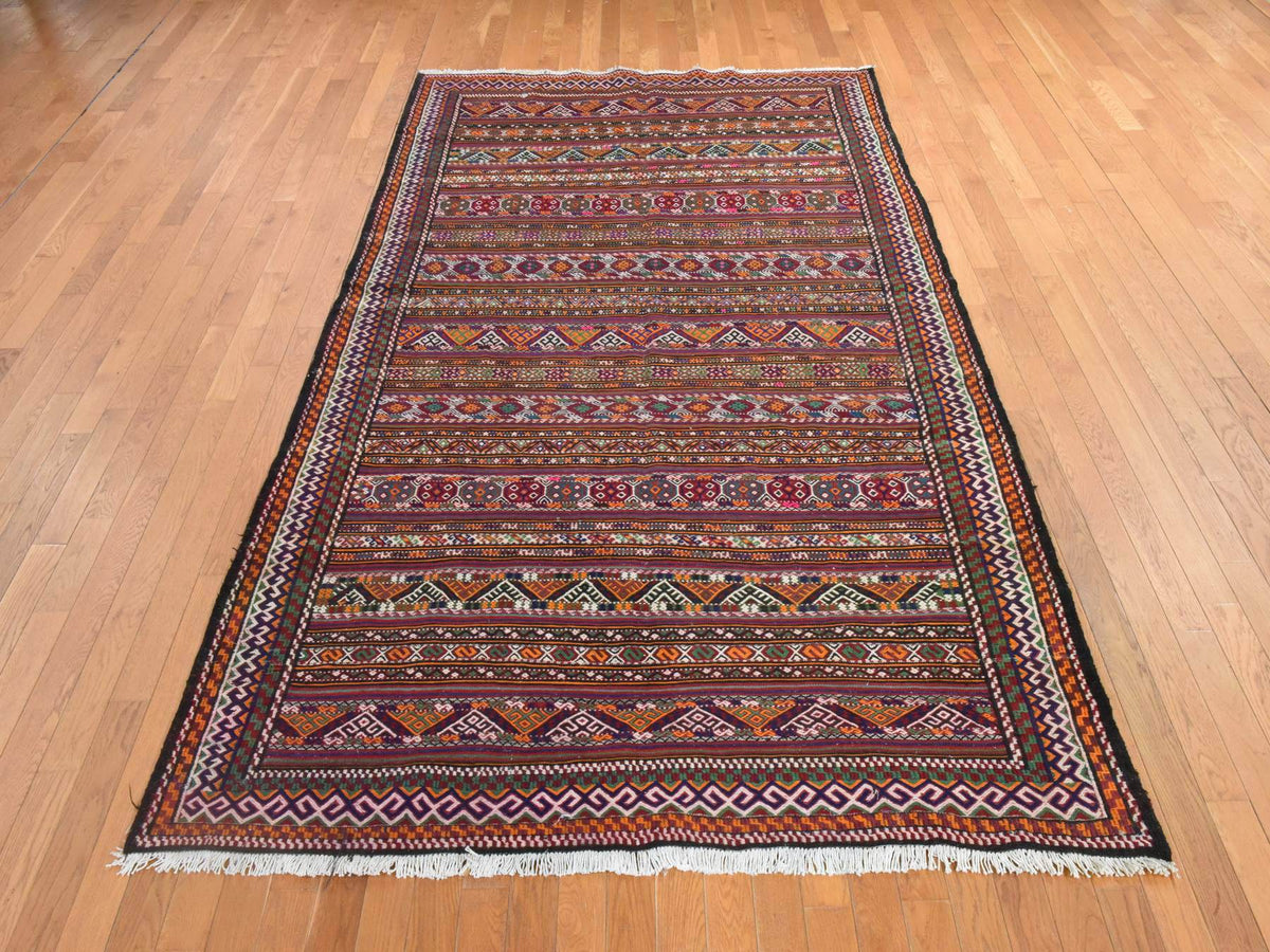 Soumak Flat-Weave hand-knotted wool rug in Red, 6'1" x 10'5" — SKU O078661 (view 2)
