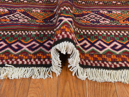 Soumak Flat-Weave hand-knotted wool rug in Red, 6'1" x 10'5" — SKU O078661 (view 9)