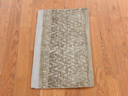 Brown 1'3" x 2'0" Modern and Contemporary Hand knotted Wool/Silk Rug - Sku: O078663