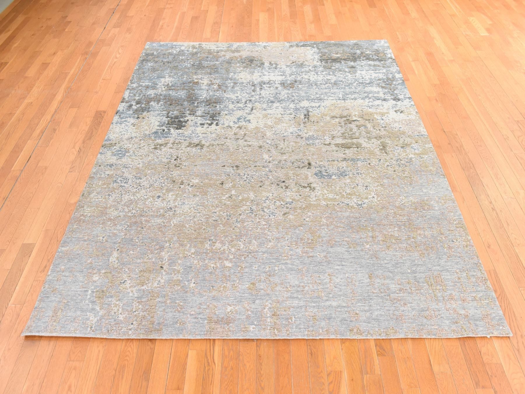Grey 8'0" x 9'10" Modern and Contemporary Hand knotted Wool/Silk Rug - Sku: O078665