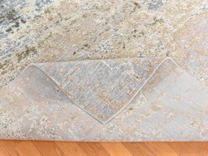 Modern / Contemporary hand-knotted wool/silk rug in Gray, 8' x 9'10" — SKU O078665 (view 8)