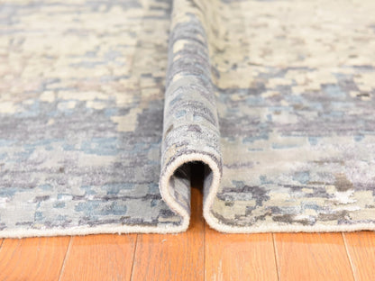 Modern / Contemporary hand-knotted wool/silk rug in Gray, 9'10" x 10' — SKU O078667 (view 9)