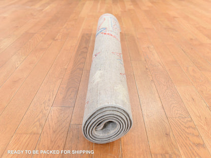 Ivory 4'0" x 6'0" Modern and Contemporary Hand knotted Wool Rug - Sku: O078677