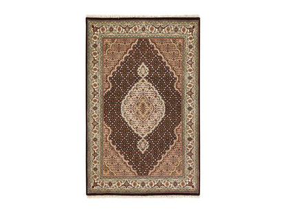 Black 4'0" x 6'0" Fine Oriental Hand knotted Wool Rug - Sku: O078681