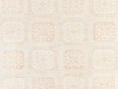 Khotan Oushak hand-knotted wool rug in Ivory, 4'1" x 6'1" — SKU O078683 (view 4)