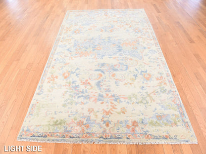 Heriz Tribal & Geometric hand-knotted wool rug in Ivory & Orange, 5'9" x 9' — SKU O078689 (view 3)