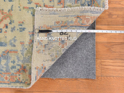 Heriz Tribal & Geometric hand-knotted wool rug in Ivory & Orange, 5'9" x 9' — SKU O078689 (view 7)