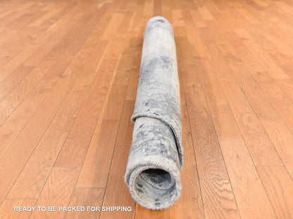 Ivory 6'2" x 6'2" Modern and Contemporary Hand knotted Wool/Silk Rug - Sku: O078691