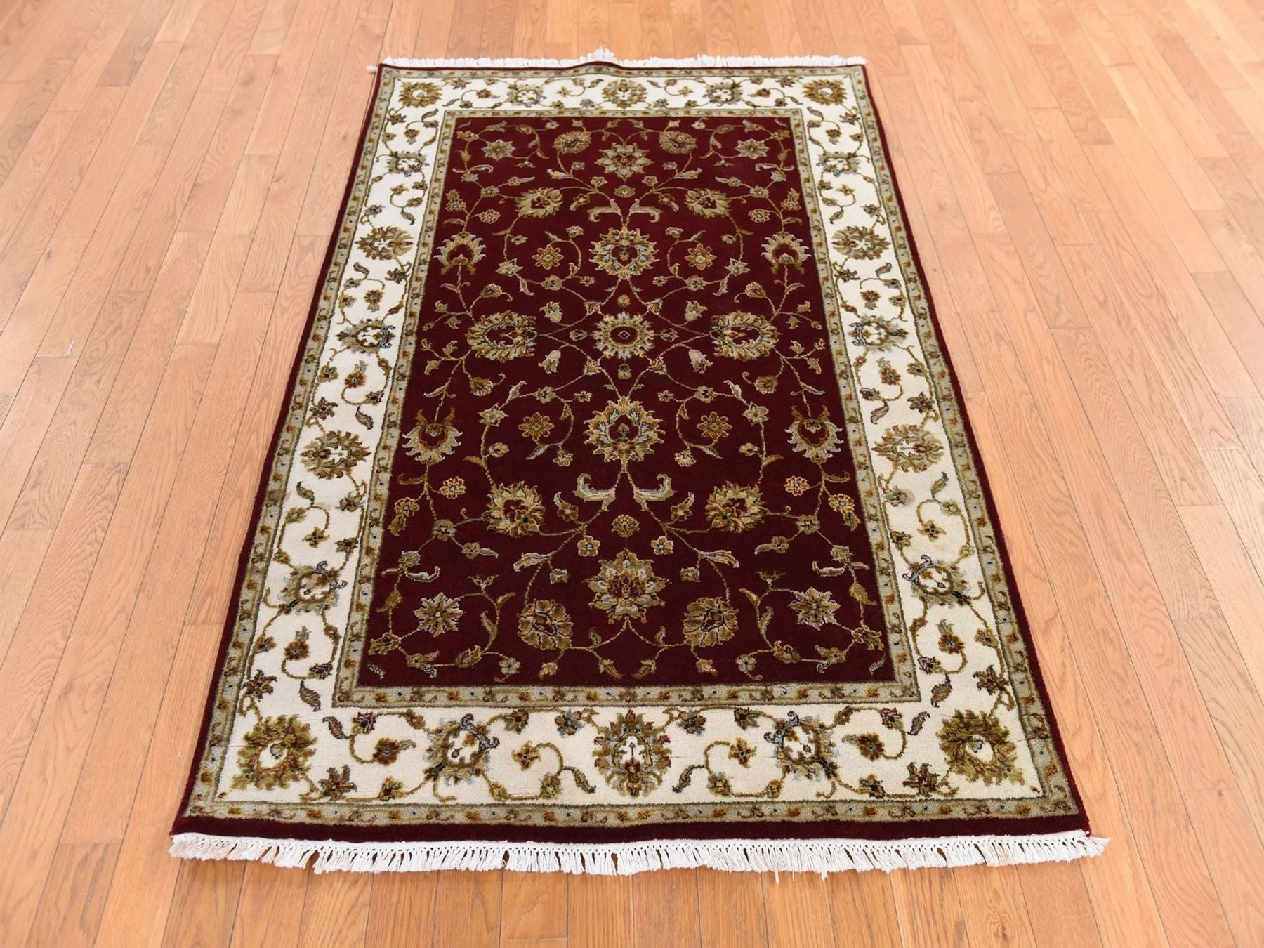 Rajasthan Rajasthan hand-knotted wool/silk rug in Red & Ivory, 4' x 6' — SKU O078697 (view 2)